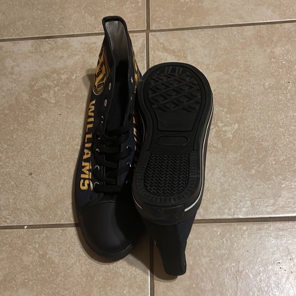 NWOT converse Williams chucks size 11 - Picture 5 of 5